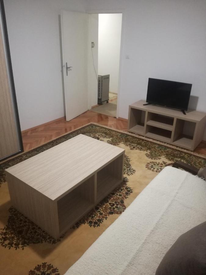 Ferienwohnung Stan Na Dan Pex Free Parking Vranje Exterior foto